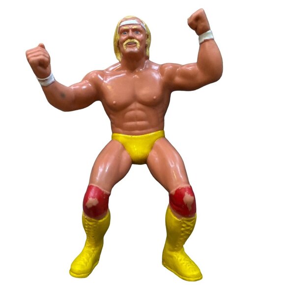 Vintage 1984 Hulk Hogan Wrestling Action Figure By LJN Titan Sports 18 Yellow Tr - Picture 1 of 5